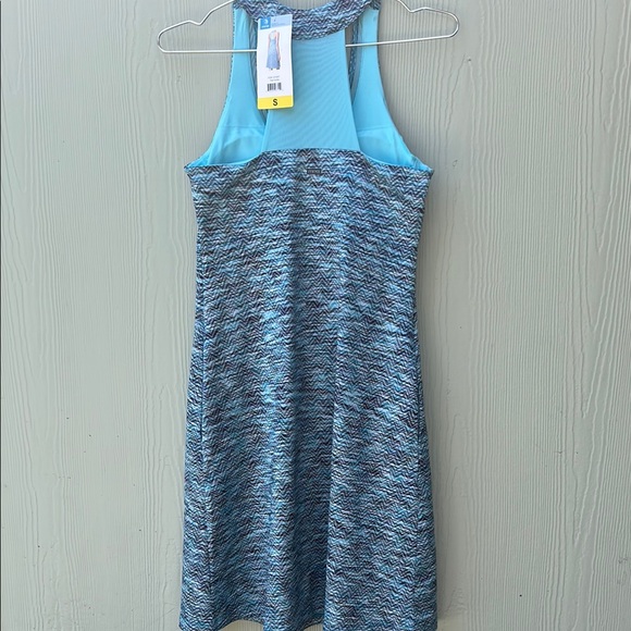 MPG Turquoise and Patterned Activewear - Picture 5 of 6